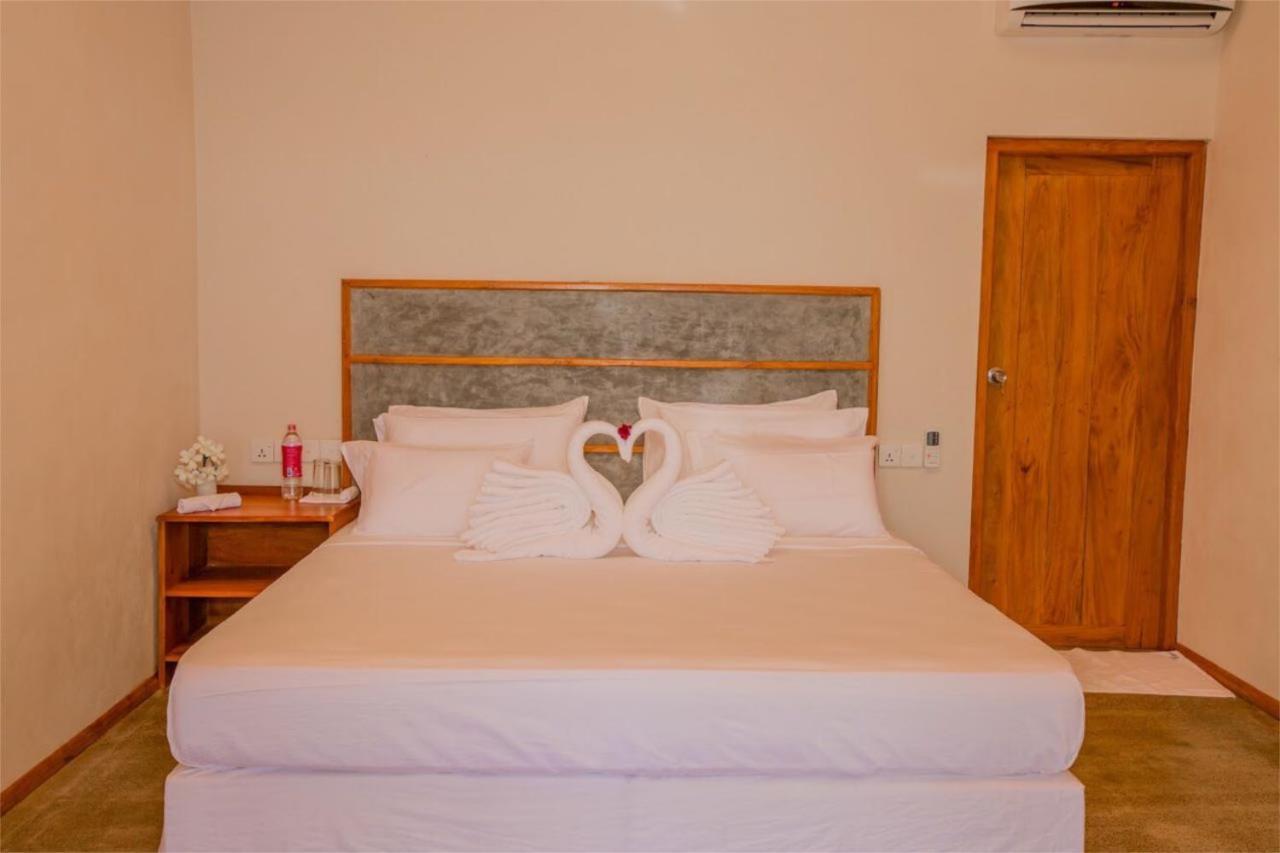 Nikara Nature Resort Arugam Bay Exterior foto