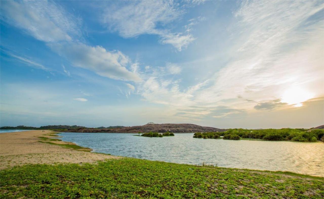 Nikara Nature Resort Arugam Bay Exterior foto